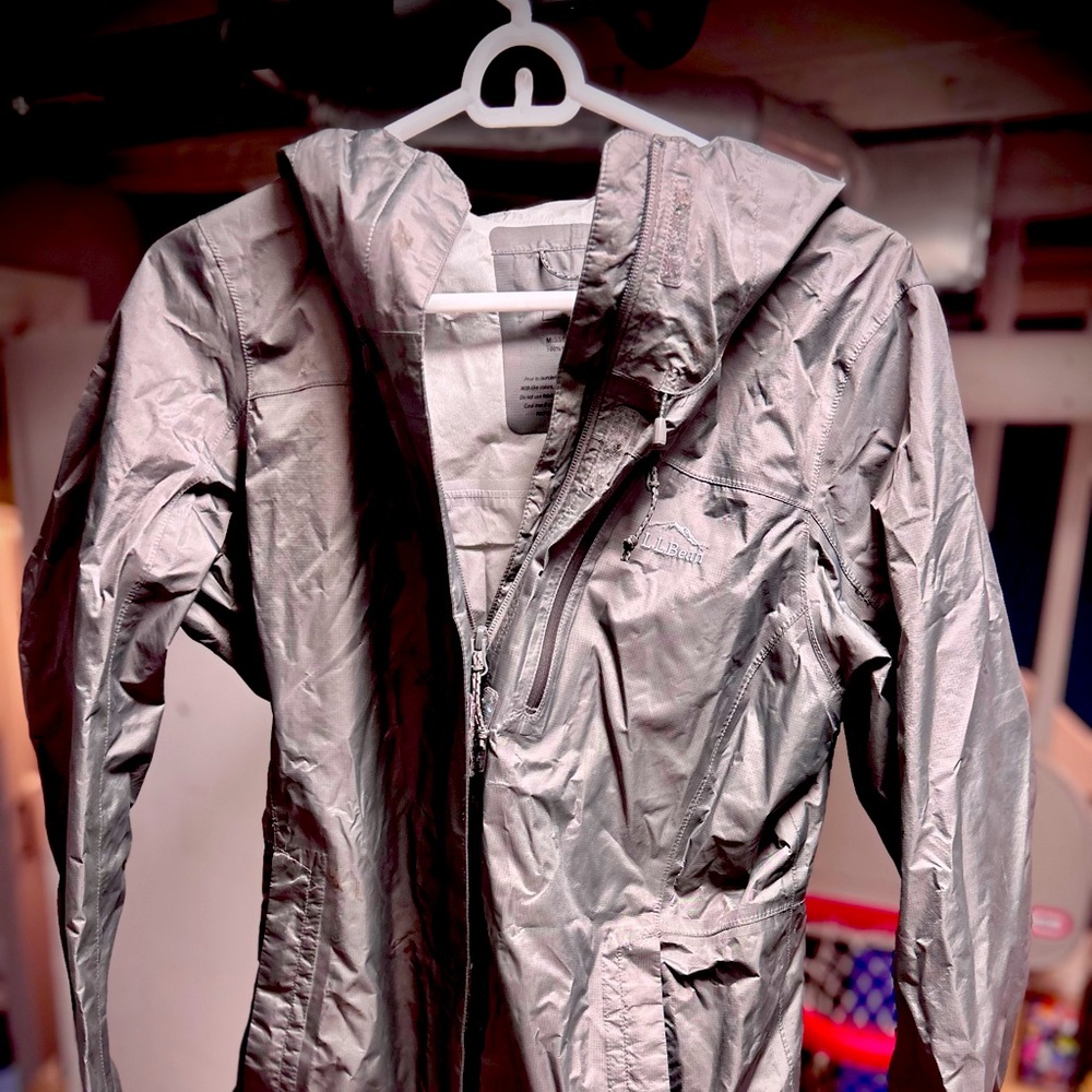 LL Bean Grey Raincoat, Men’s medium